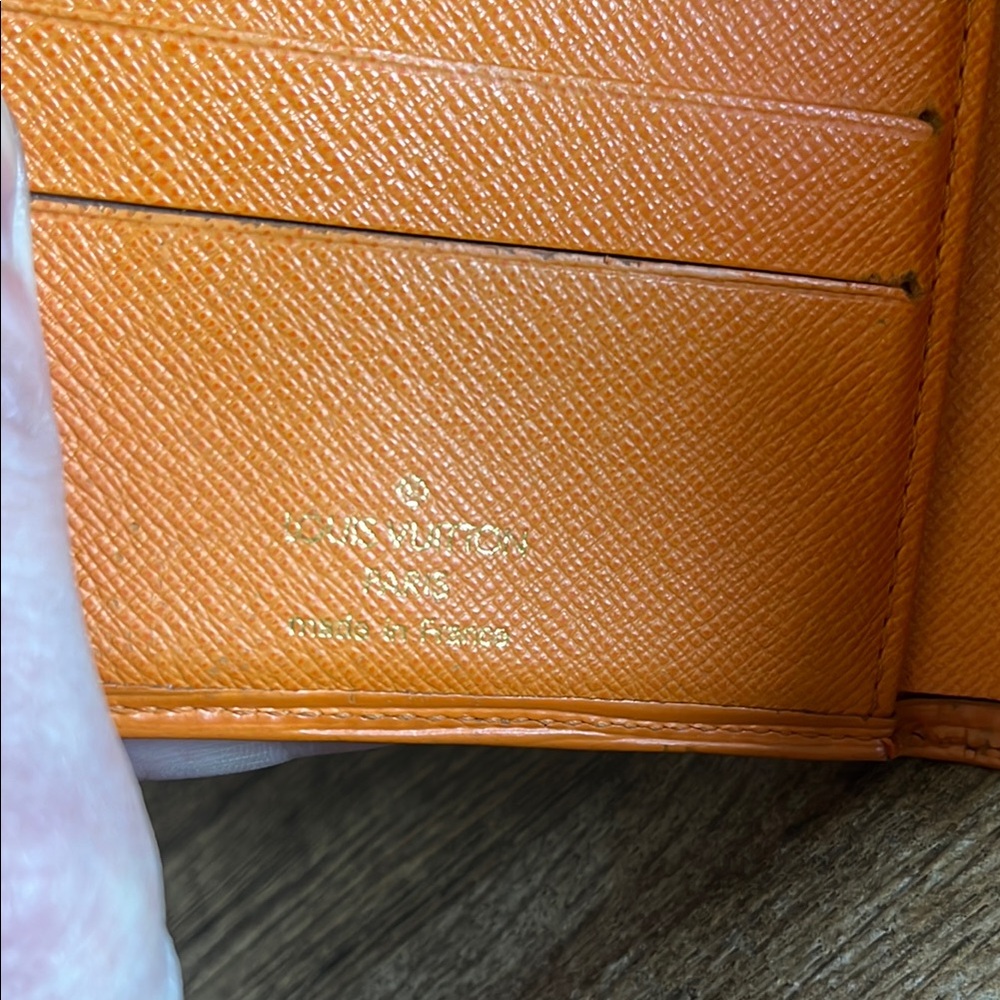 Louis Vuitton Orange Epi Bifold Wallet - Picture 13 of 15